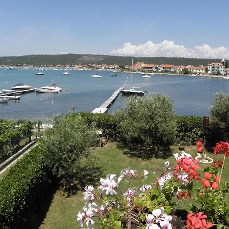 Miljenko Apartment Sukošan