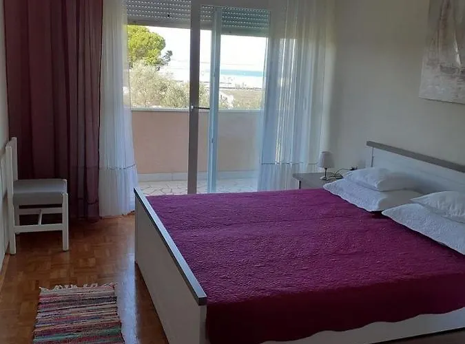 Apartamento Miljenko Sukošan